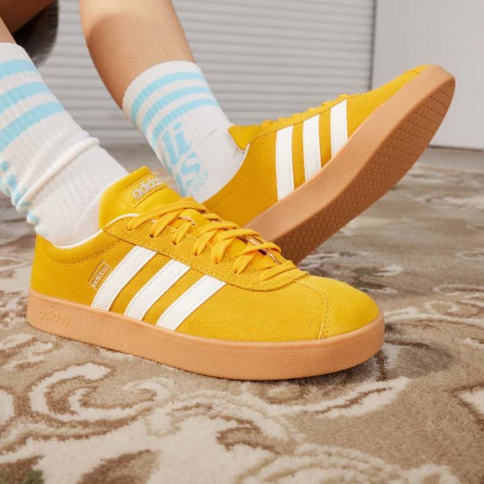 sneakers adidas VL COURT SKATEBOARDING SUEDE SHOES